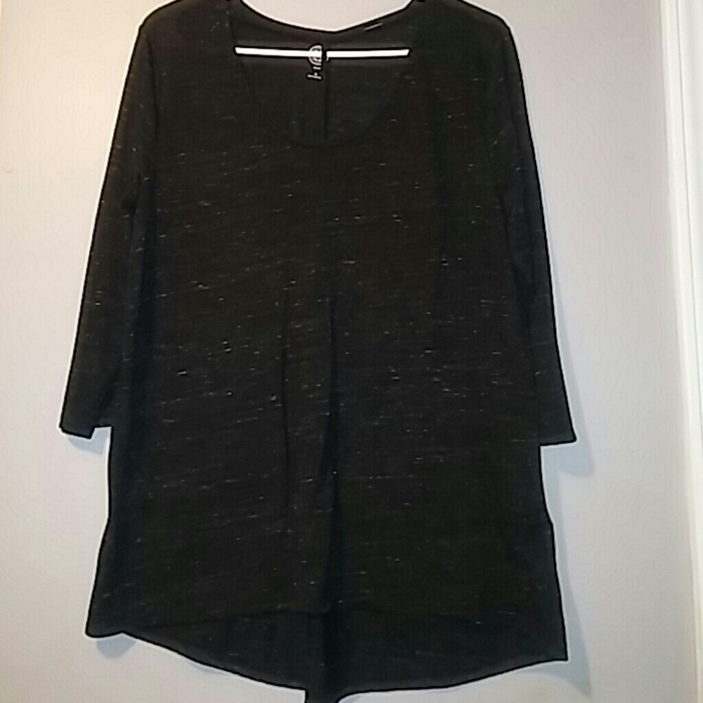 3/4 sleeve henley top